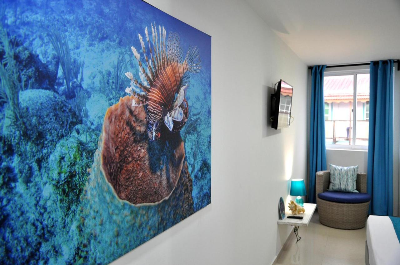 White Coral Apartasuites San Andres  Exterior photo